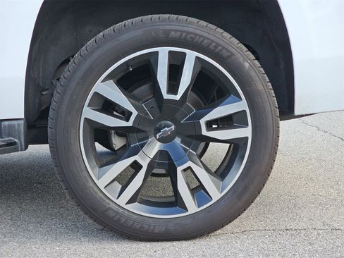 Used 2018 Chevrolet Tahoe Premier image 37