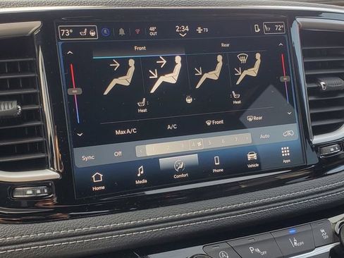 New 2026 Chrysler Pacifica Select FWD image 18