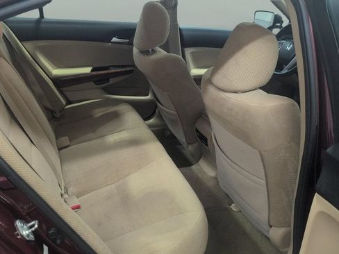 Used 2011 Honda Accord EX image 19