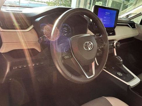Used 2025 Toyota RAV4 Limited w/ Advanced Technology Package AWD/4WD image 16