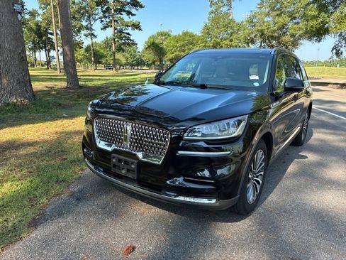 Certified 2024 Lincoln Aviator Reserve AWD/4WD image 7
