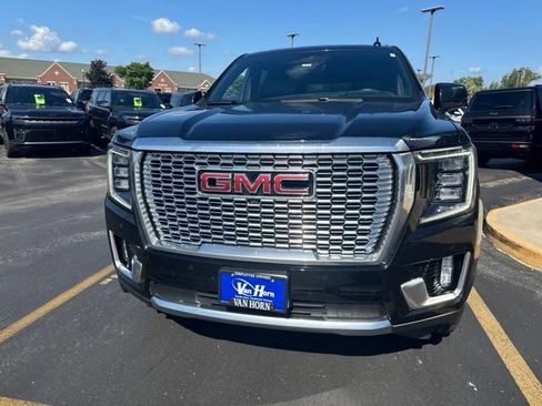 Used 2024 GMC Yukon Denali w/ Denali Reserve Package AWD/4WD image 5