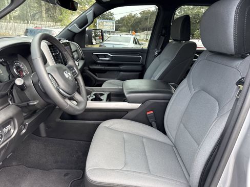 Used 2025 RAM 1500 Big Horn image 9
