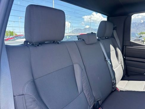 Used 2026 Toyota Tundra SR5 AWD/4WD image 15