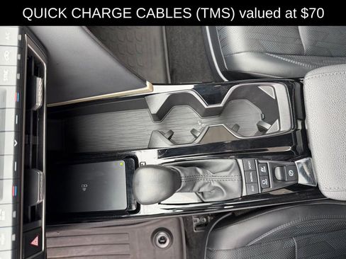 Used 2025 Toyota Camry XSE image 13