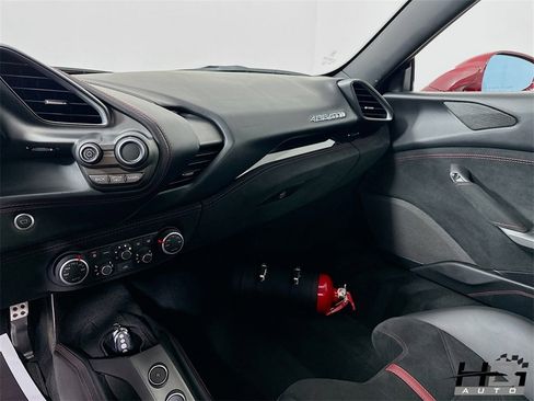 Used 2017 Ferrari 488 GTB image 15