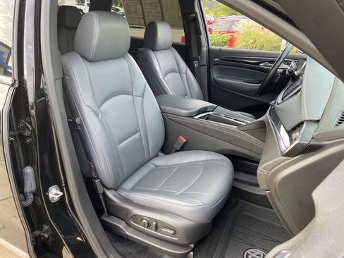 Used 2023 Buick Enclave Essence w/ LPO, Floor Liner Package FWD image 20