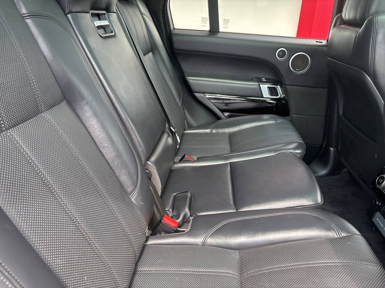 Used 2017 Land Rover Range Rover Supercharged AWD/4WD image 27