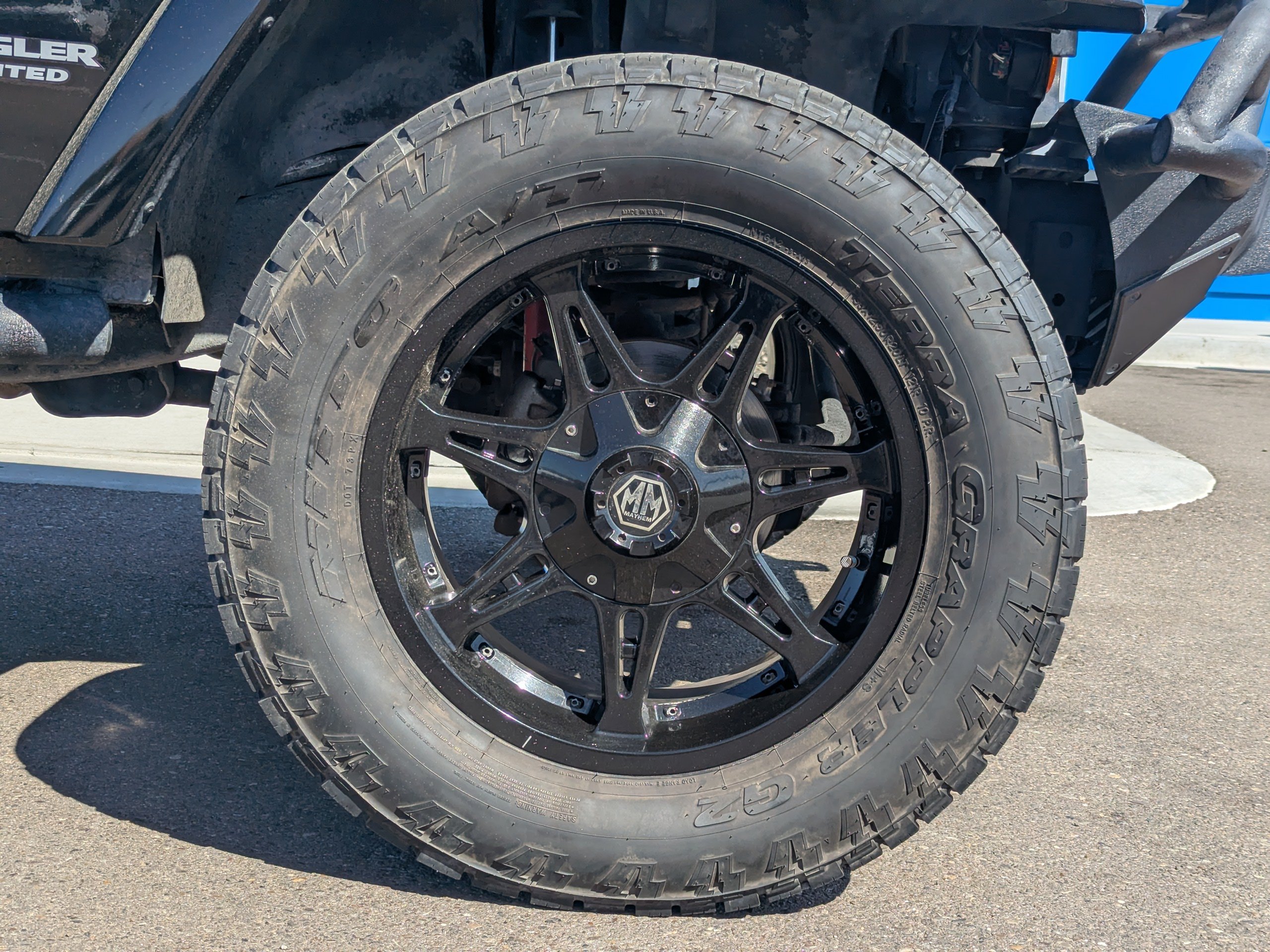 Used 2013 Jeep Wrangler Unlimited Sahara w/ Connectivity Group AWD/4WD image 44
