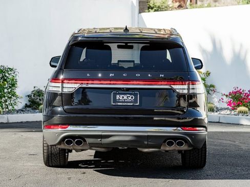 Used 2021 Lincoln Aviator Reserve w/ Equipment Group 201A image 8