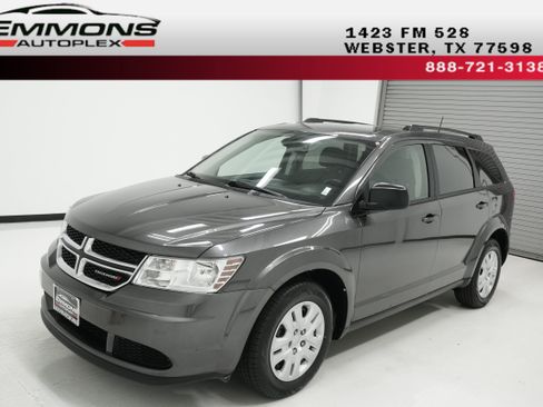 Used 2018 Dodge Journey SE w/ Popular Equipment Group FWD image 1