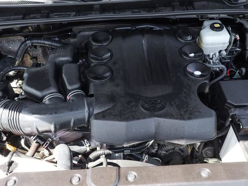 Used 2022 Toyota 4Runner TRD Off-Road AWD/4WD image 13