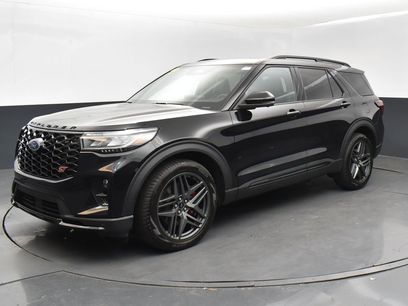 Used 2025 Ford Explorer ST