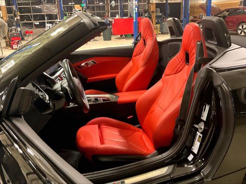 Certified 2024 BMW Z4 sDrive30i w/ Premium Package image 7