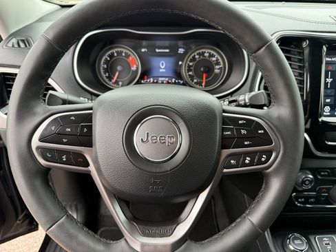 Used 2022 Jeep Cherokee Limited image 20