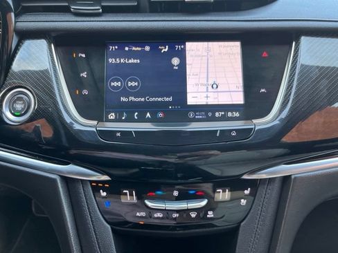 Used 2023 Cadillac XT6 Sport w/ Technology Package AWD/4WD image 33