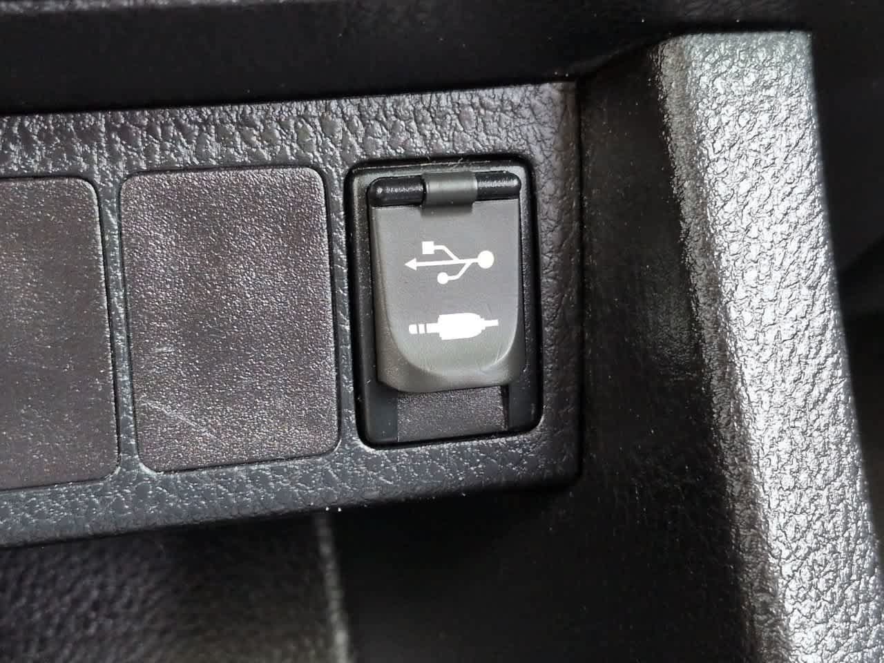 Used 2014 Toyota Corolla S FWD image 21