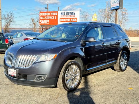 Used 2014 Lincoln MKX AWD w/ Equipment Group 102A image 8