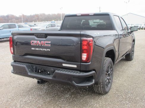 New 2026 GMC Sierra 1500 Elevation image 5