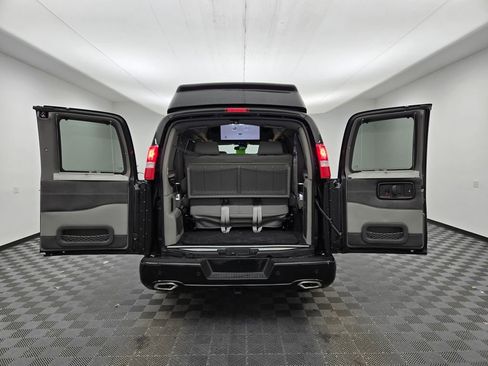 New 2024 GMC Savana 2500 image 6