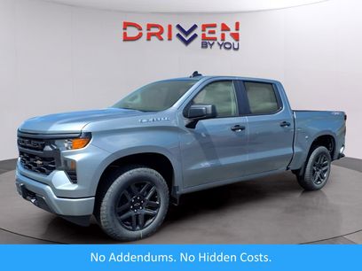 New 2026 Chevrolet Silverado 1500 Custom w/ LPO, Dark Essentials Package