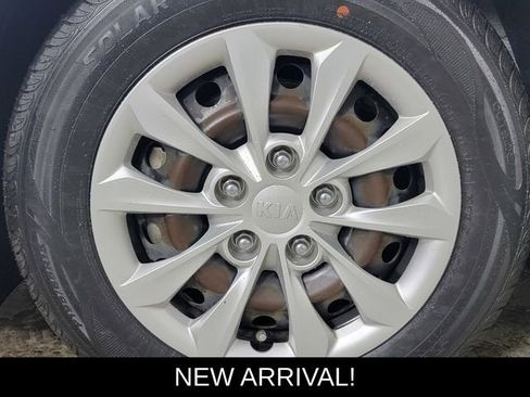 Used 2021 Kia Forte Sedan FWD image 10