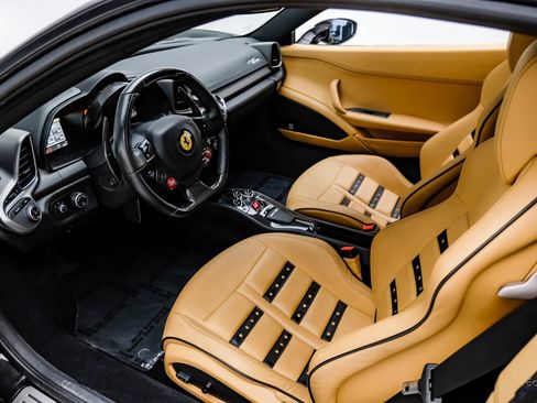 Used 2012 Ferrari 458 Italia Coupe image 44