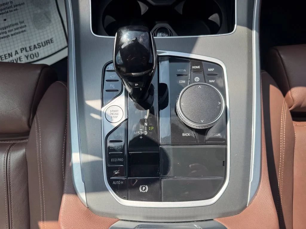 Used 2022 BMW X5 xDrive40i AWD/4WD image 27