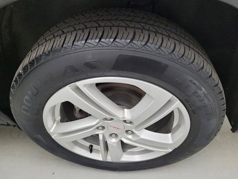 Used 2018 GMC Terrain SLE w/ Driver Convenience Package image 31