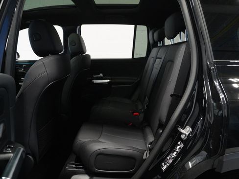 New 2026 Mercedes-Benz GLB 250 4MATIC image 16