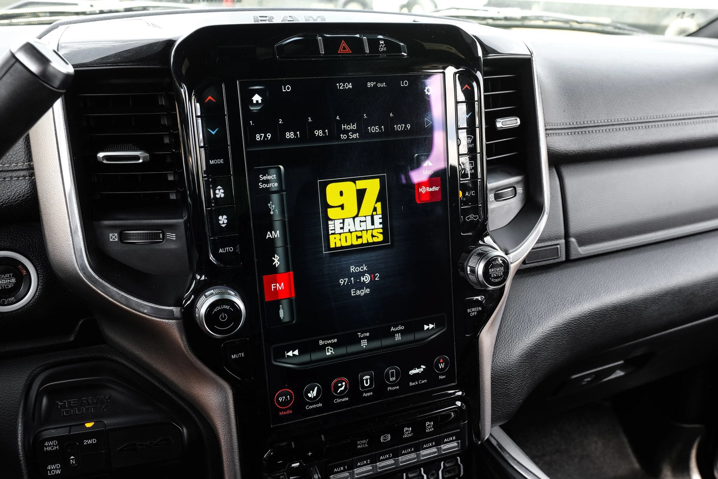 Used 2019 RAM 3500 Laramie AWD/4WD image 38