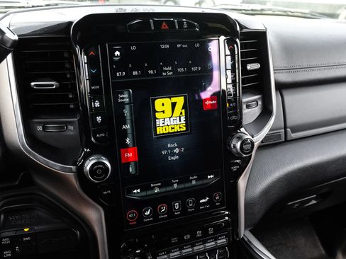 Used 2019 RAM 3500 Laramie AWD/4WD image 38