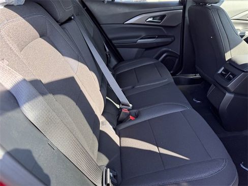 New 2026 Chevrolet Equinox EV LT image 9