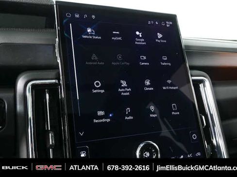 New 2026 GMC Yukon XL Denali w/ Denali Reserve Package image 14