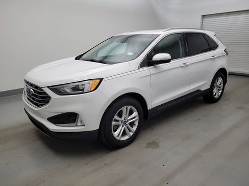 Used 2019 Ford Edge SEL w/ Equipment Group 201A FWD image 2