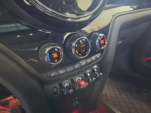 Certified 2024 MINI Cooper Countryman S w/ Premium Package image 17