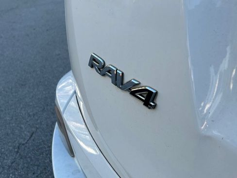 Used 2016 Toyota RAV4 XLE FWD image 34