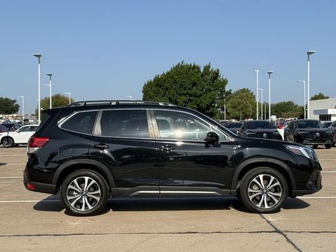 Used 2023 Subaru Forester Limited AWD/4WD image 3