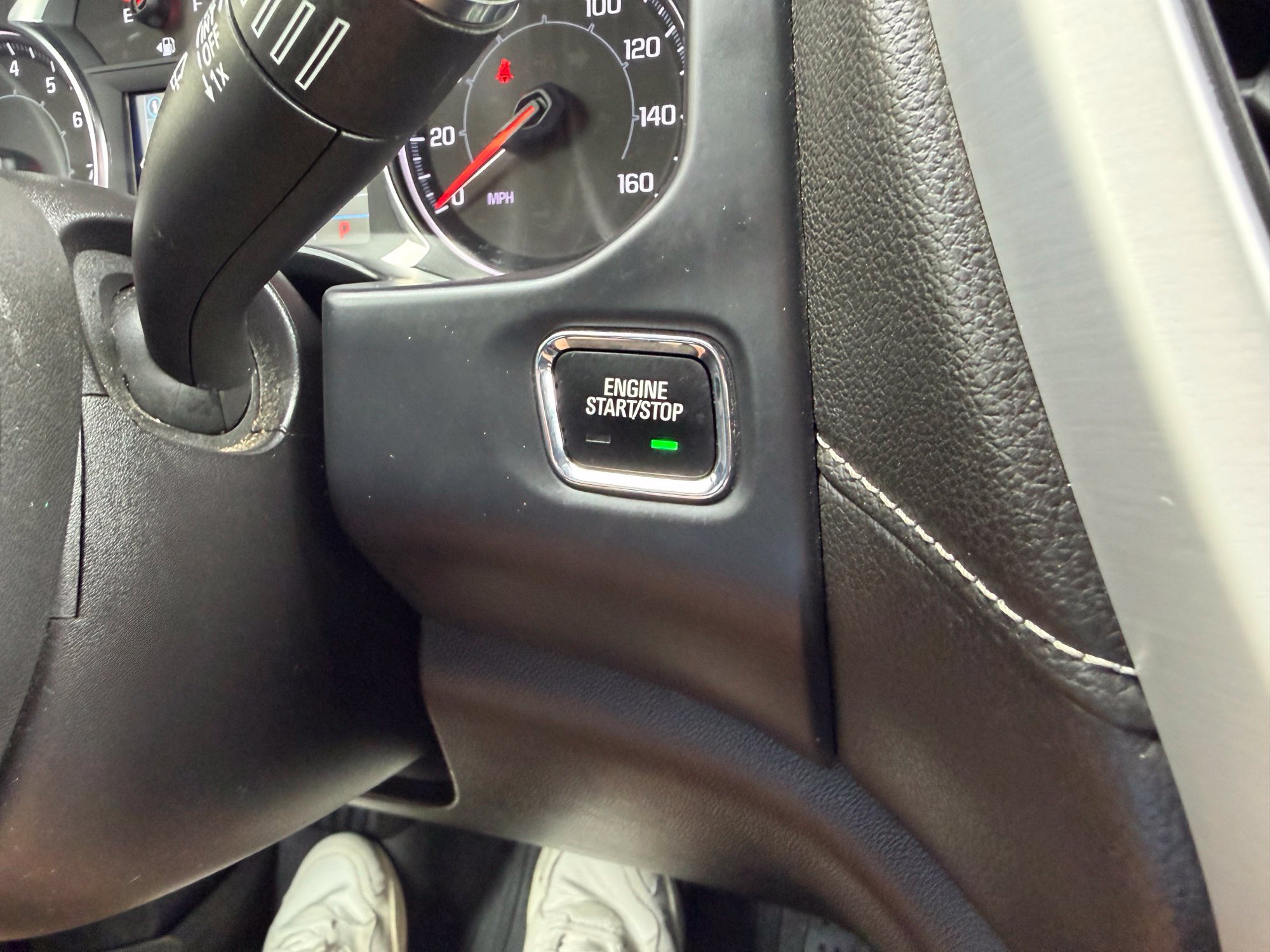 Used 2023 GMC Acadia SLE w/ Driver Convenience Package AWD/4WD image 23