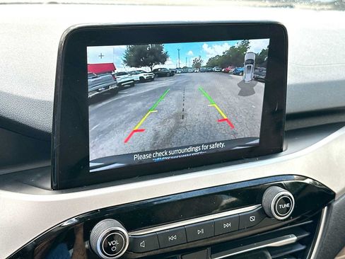 Used 2020 Ford Escape SEL FWD image 20