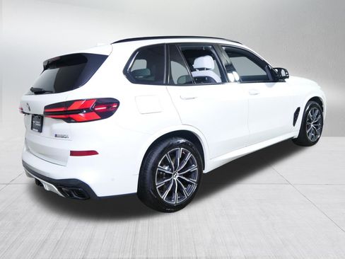 Used 2025 BMW X5 M60i AWD/4WD image 7