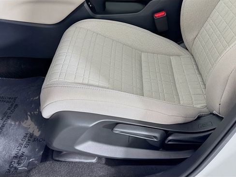 Used 2025 Honda HR-V LX image 24