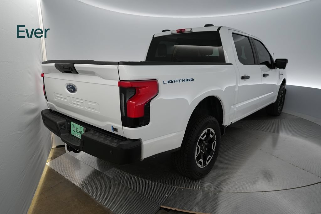 Used 2023 Ford F150 Lightning Pro w/ Tow Technology Package AWD/4WD image 3