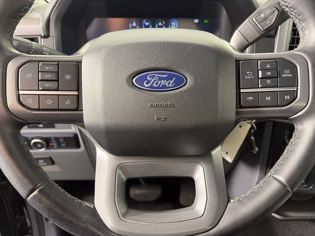 Used 2025 Ford F150 XLT w/ Equipment Group 301A Standard AWD/4WD image 16
