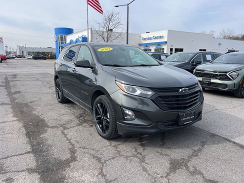 Used 2021 Chevrolet Equinox LT AWD/4WD image 7
