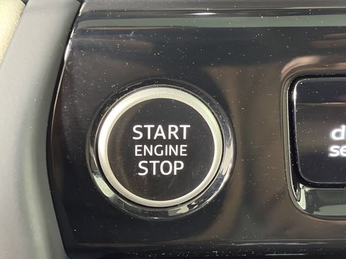 Used 2025 Audi Q5 Premium Plus w/ Premium Plus image 26