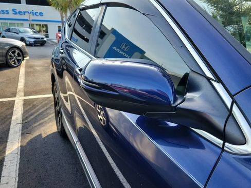 Used 2019 Honda CR-V Touring image 11