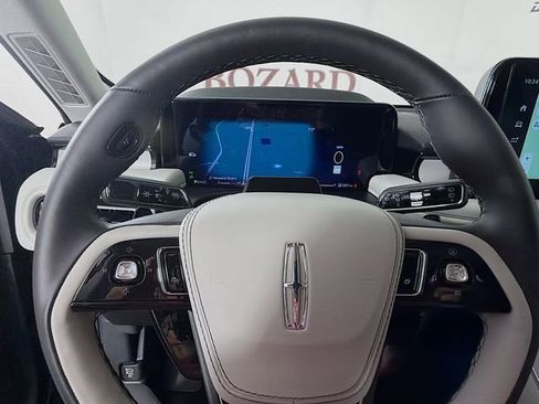 New 2026 Lincoln Aviator Reserve RWD image 12