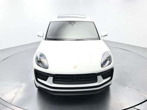 Certified 2023 Porsche Macan S image 46