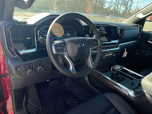 New 2025 Chevrolet Silverado 1500 LT Trail Boss w/ Convenience Package II image 19